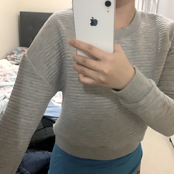 Reebok - Grey Ribbed Sweatshirt - Picture 3 of 3